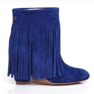 Blue fringe boots